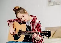 çocuklar için gitar eğitimi