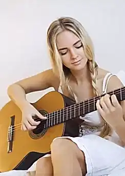 genç gitar dersi
