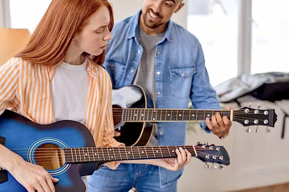 Genc Gitar Kursu Fiyatlari 2